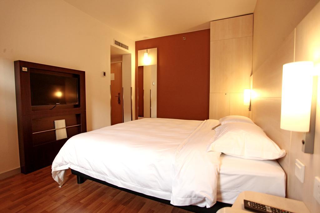 Ibis Anyang Jiefang Ave Otel Oda fotoğraf